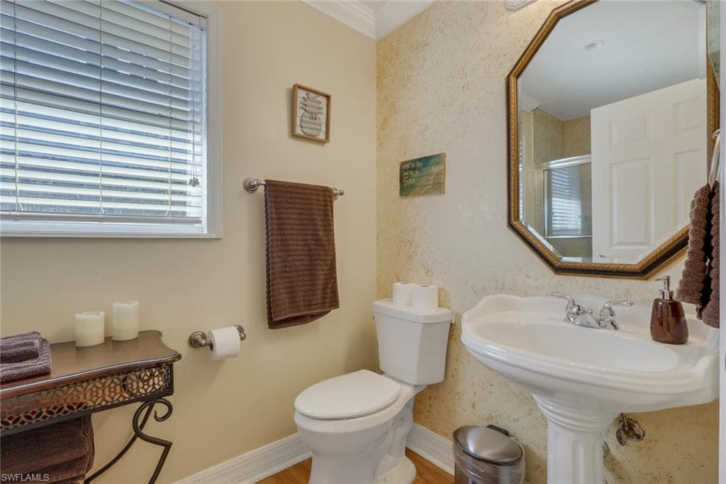 1292 Grand Canal DR-14