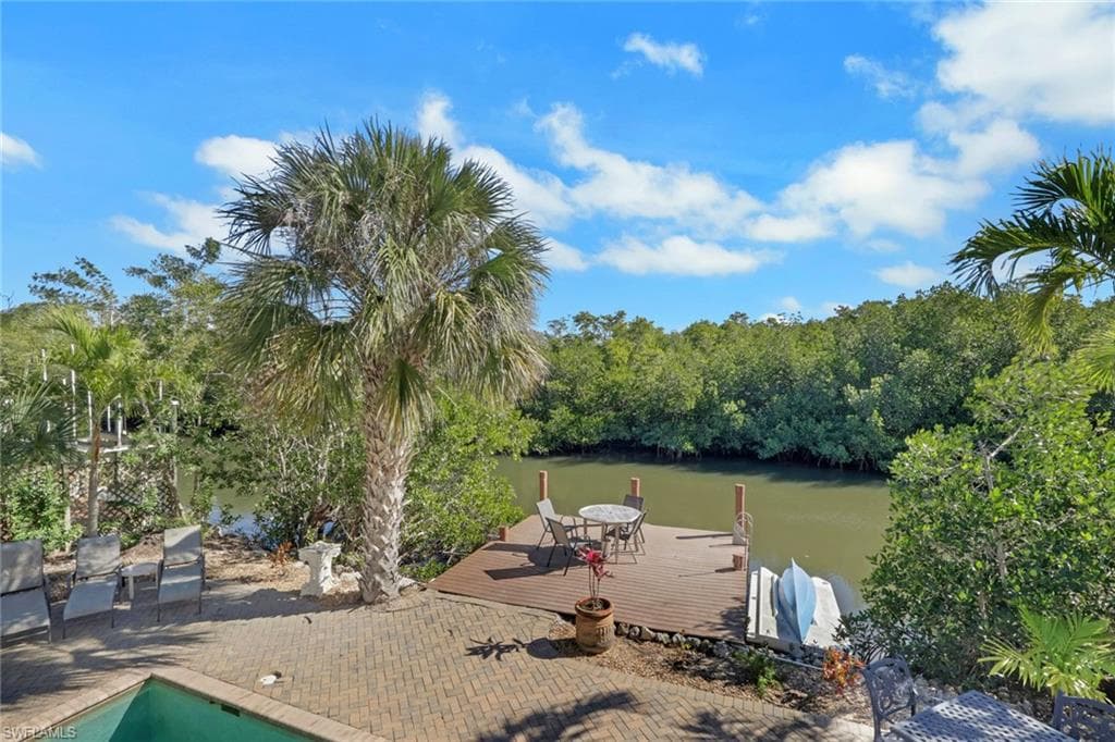 1292 Grand Canal DR-29