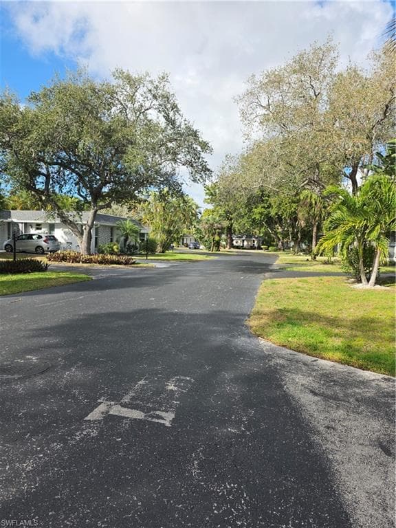 280 Lanchester CT 38-9