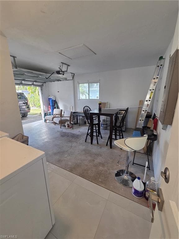 280 Lanchester CT 38-10