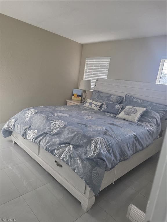 280 Lanchester CT 38-21