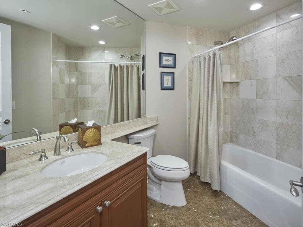 970 Cape Marco DR 1107-22