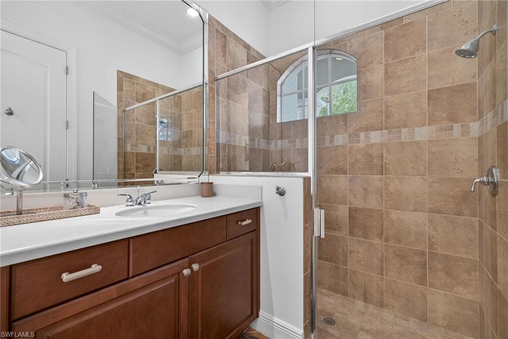 28540 Calabria CT 101-23