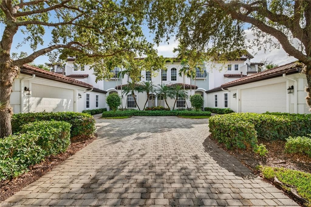 28540 Calabria CT 101-2