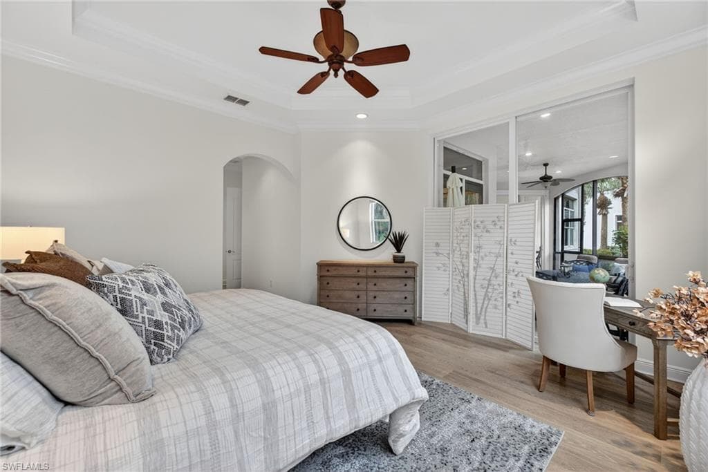 28540 Calabria CT 101-17