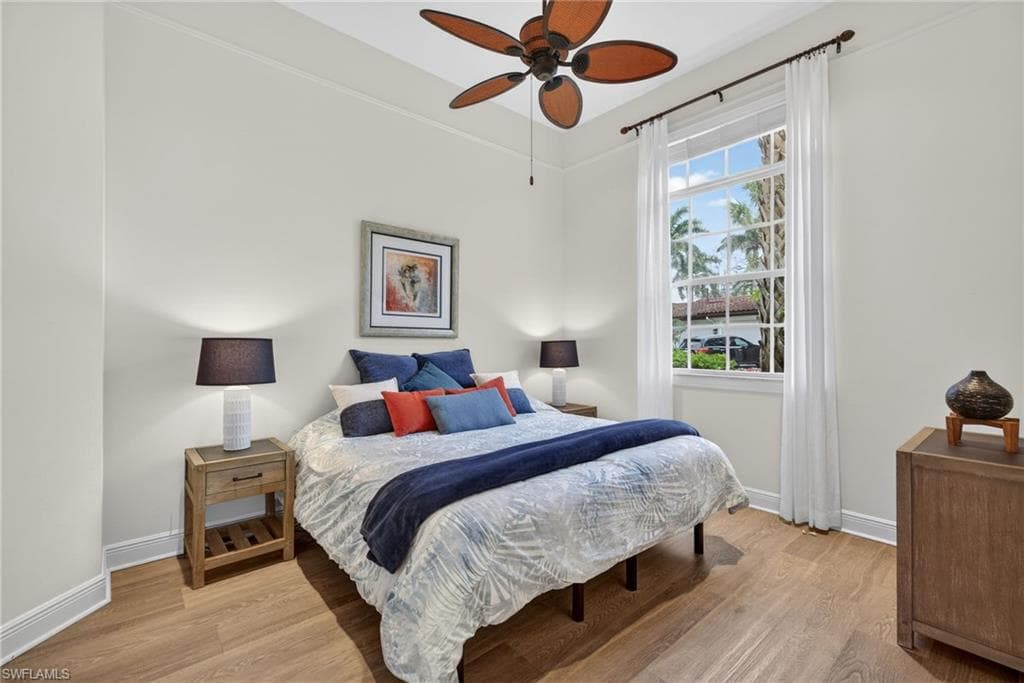 28540 Calabria CT 101-22