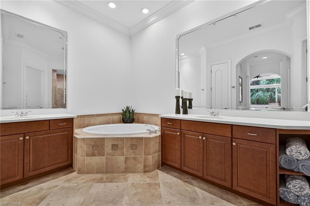 28540 Calabria CT 101-18