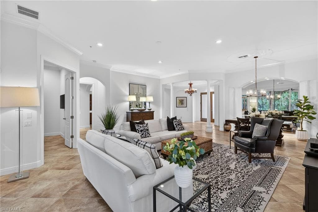 28540 Calabria CT 101-4