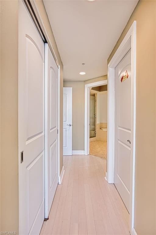 2090 W First ST 1810-20