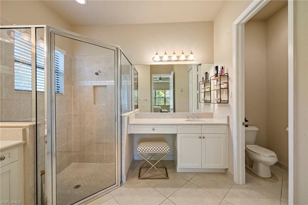 13315 Silktail DR-16