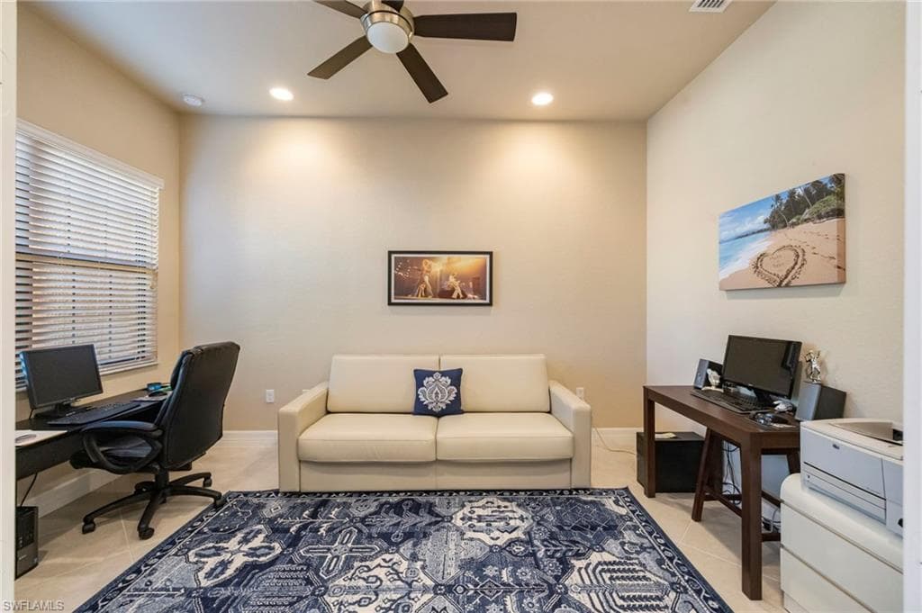 13315 Silktail DR-9