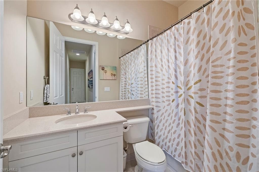 13315 Silktail DR-21
