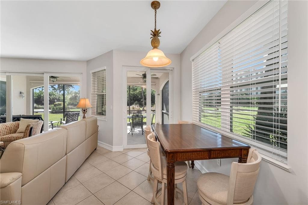 1285 Rialto WAY 102-15