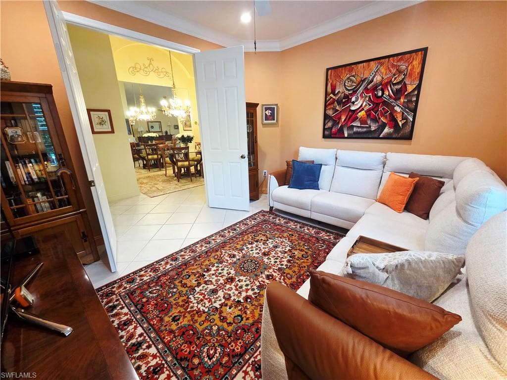 6775 Huntington Lakes CIR 202-32