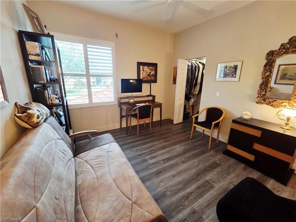 6775 Huntington Lakes CIR 202-28