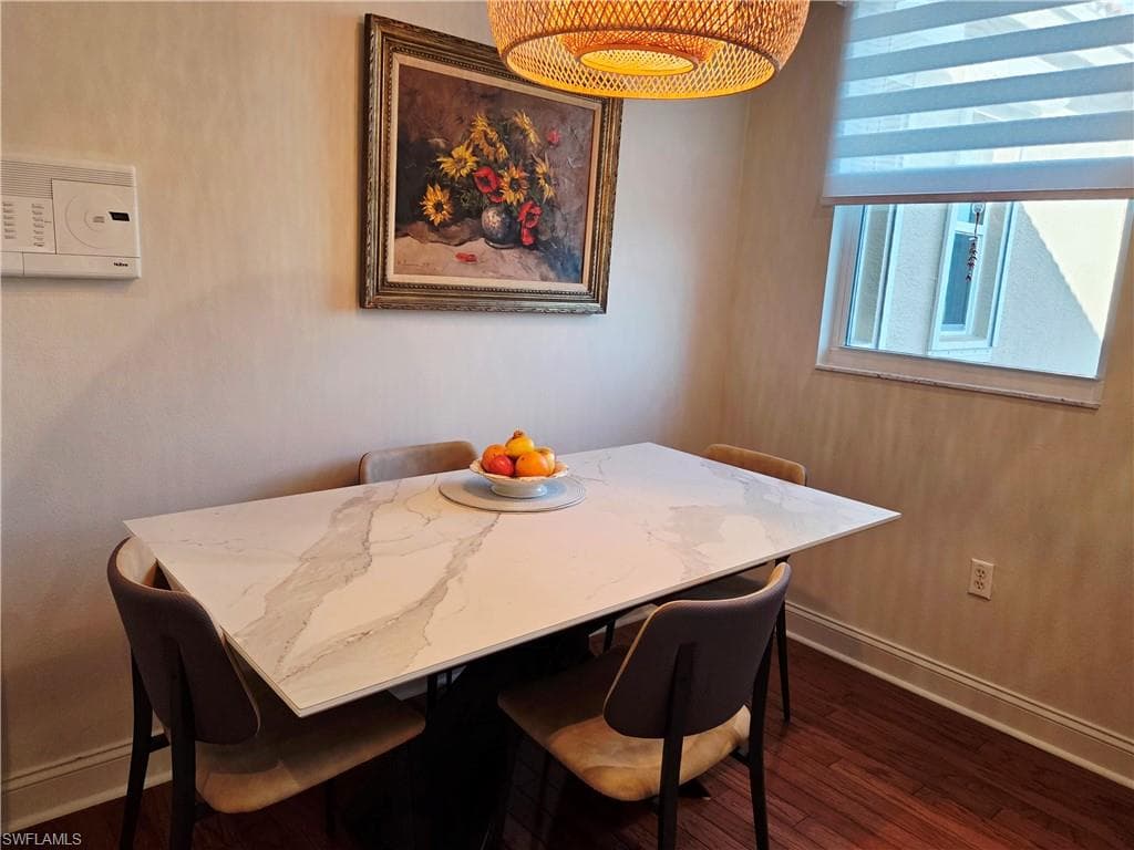 6775 Huntington Lakes CIR 202-5