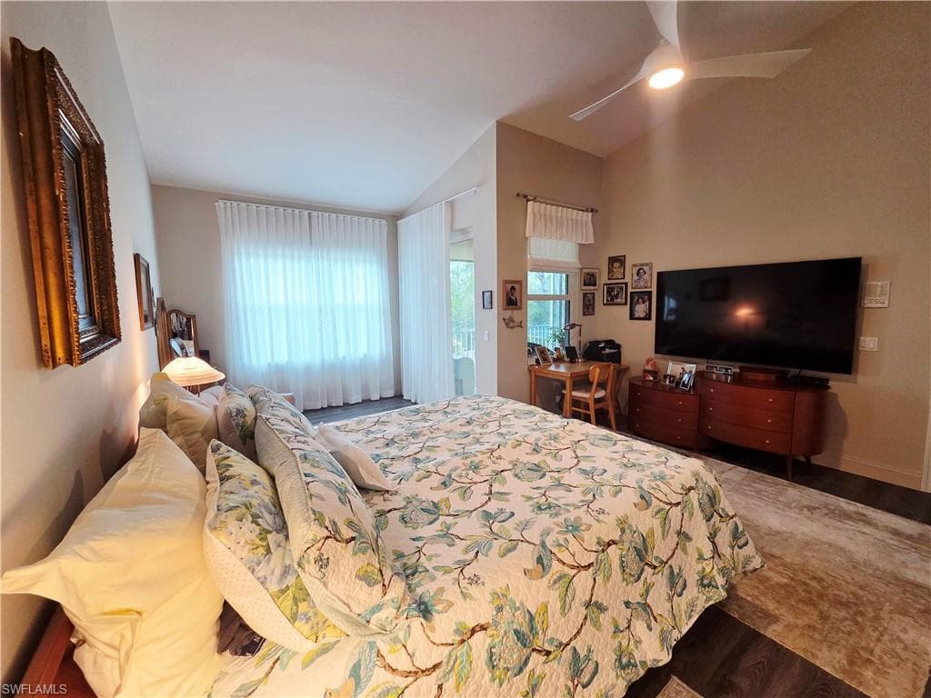 6775 Huntington Lakes CIR 202-9