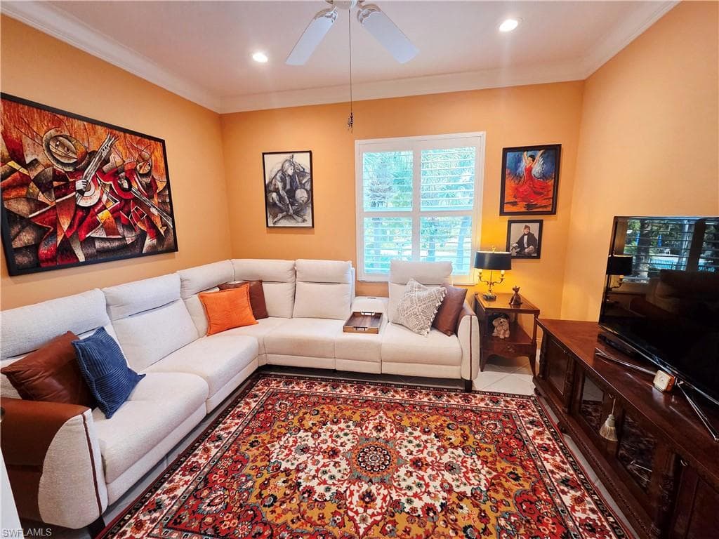 6775 Huntington Lakes CIR 202-31