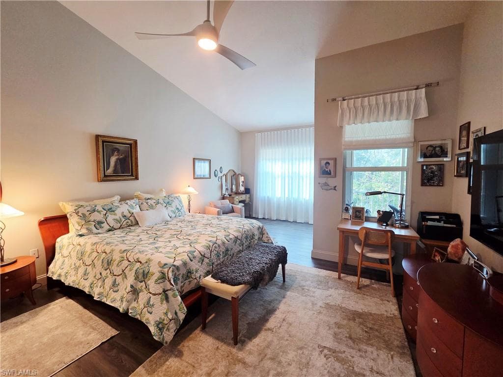 6775 Huntington Lakes CIR 202-8