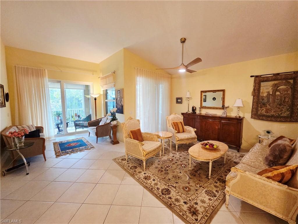 6775 Huntington Lakes CIR 202-21