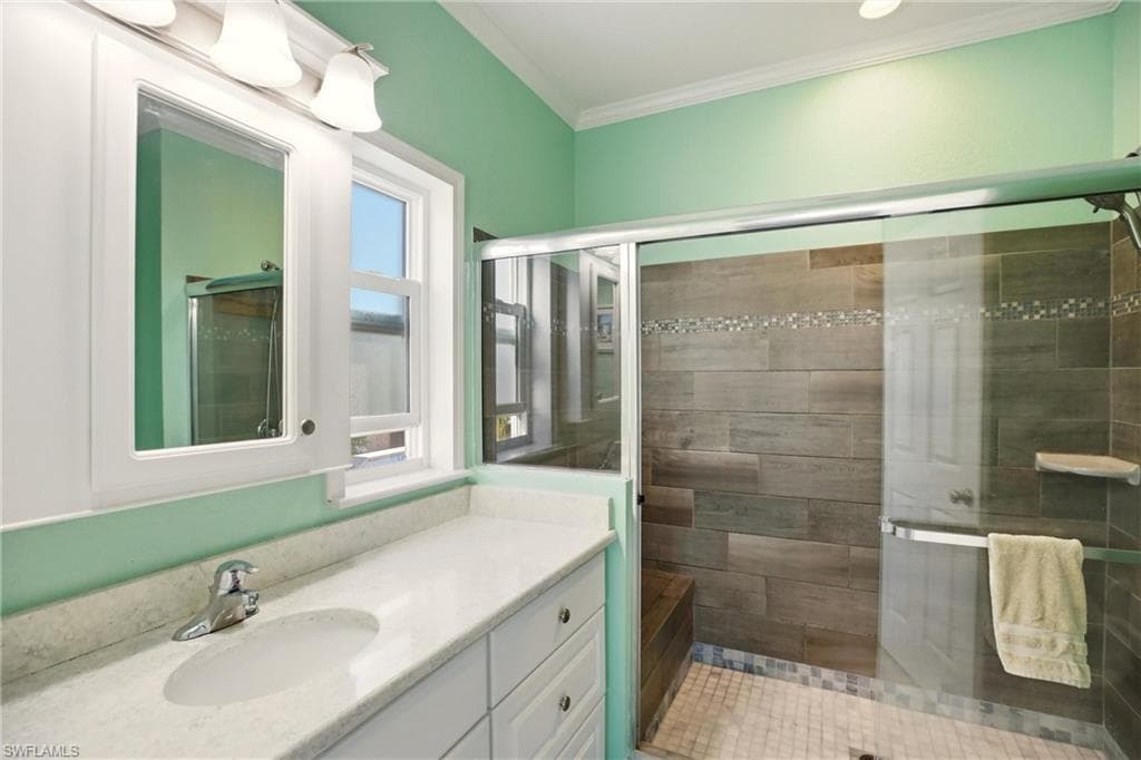 35 Emily LN-13