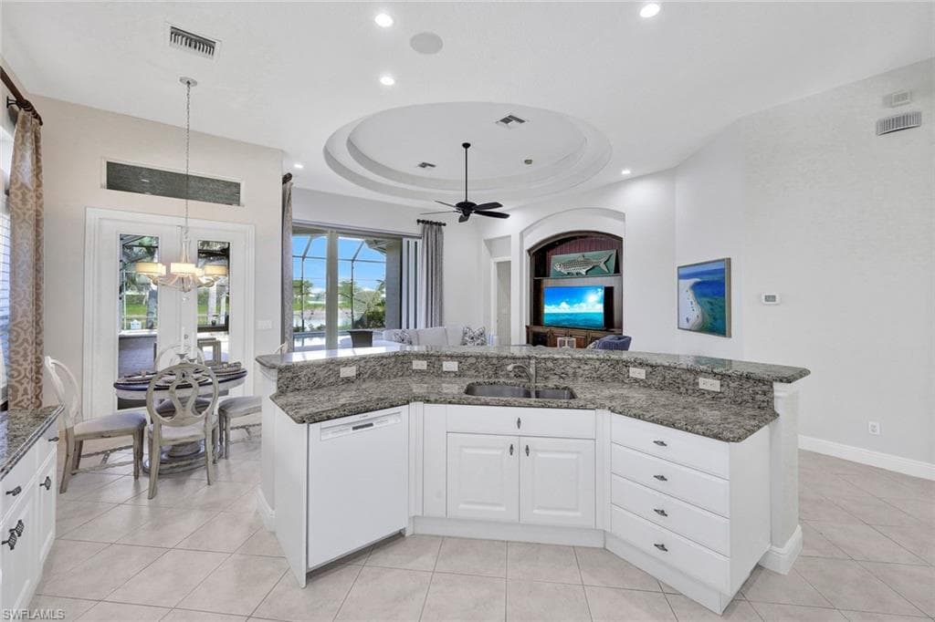 9008 CHERRY OAKS TRL-5