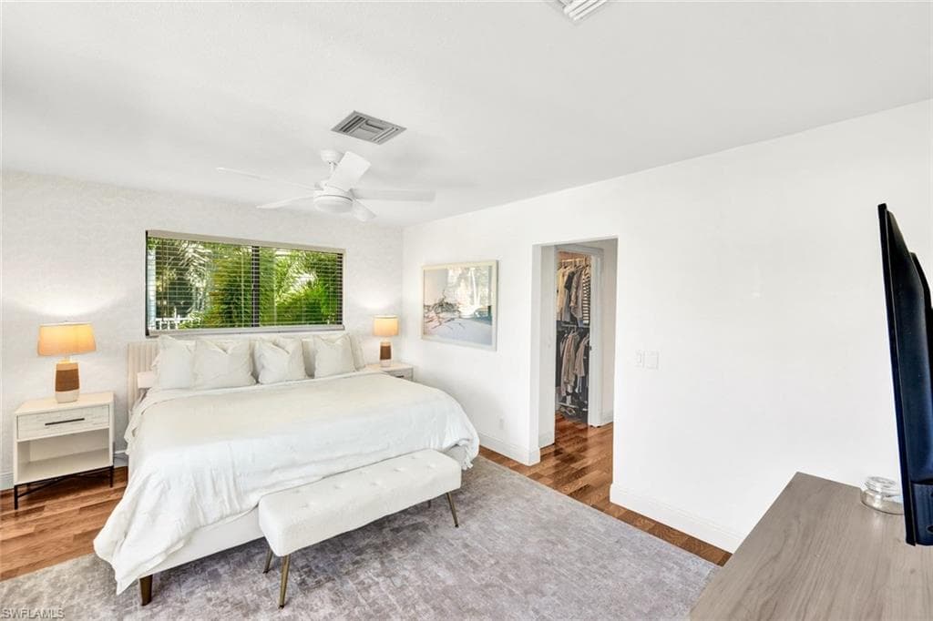 1285 Grand Canal DR-17