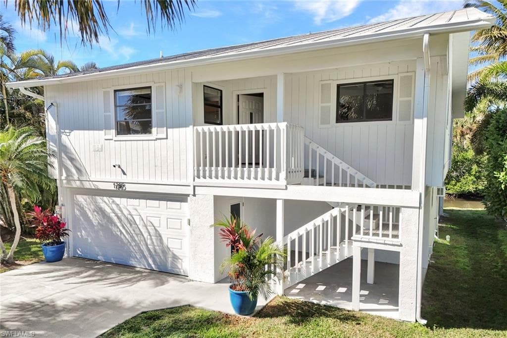 1285 Grand Canal DR-29