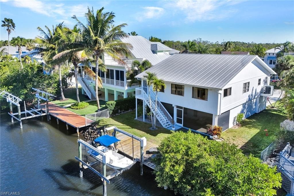 1285 Grand Canal DR-25