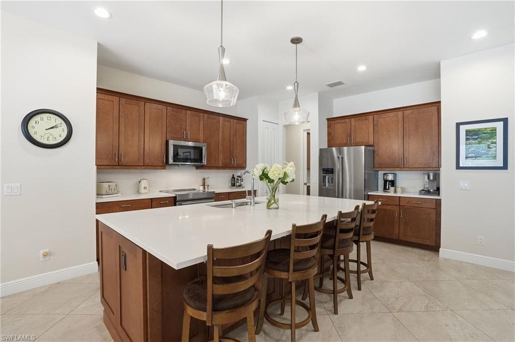 3707 5th AVE SW-6