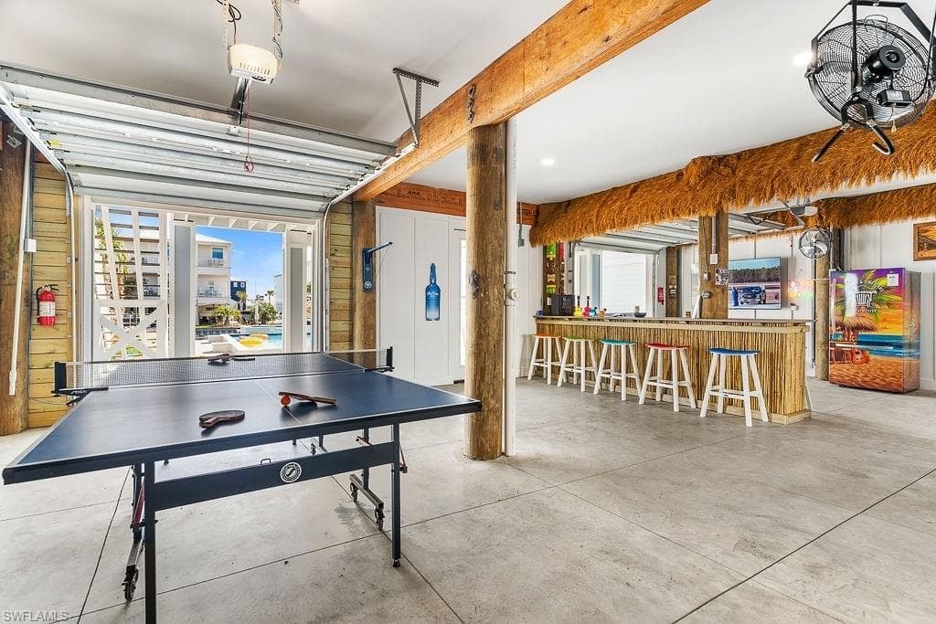 168 Chapel ST-32