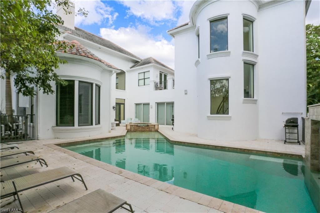 1412 Hemingway PL-9