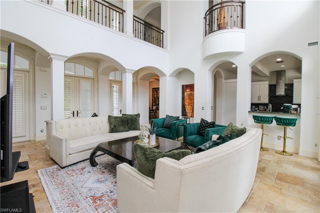 1412 Hemingway PL-10