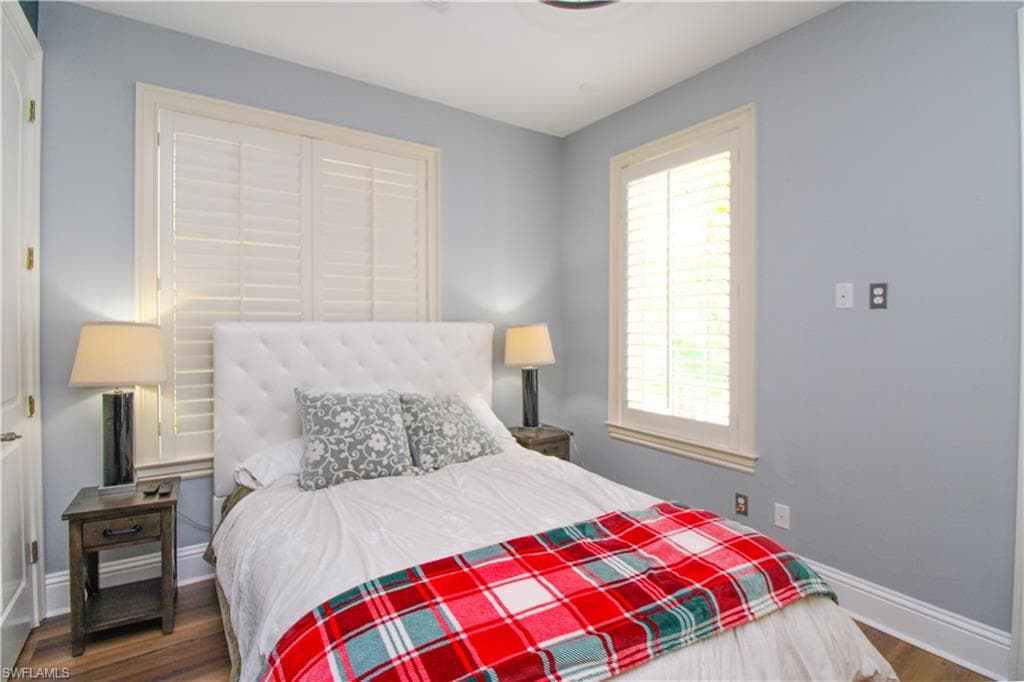 1412 Hemingway PL-40