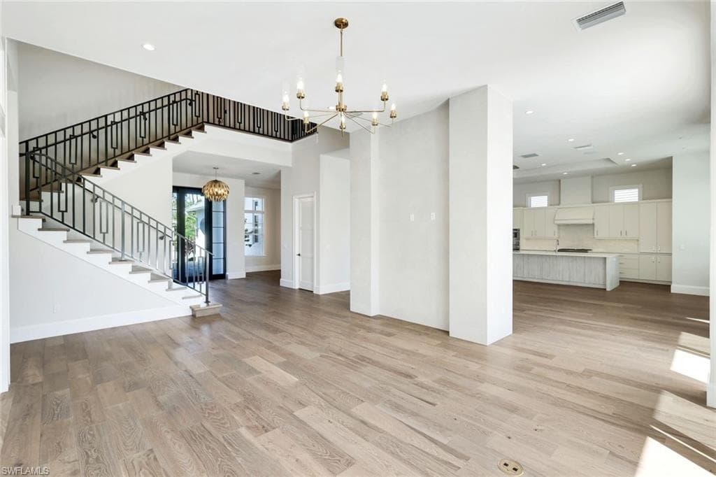 16716 Enclave CIR-20