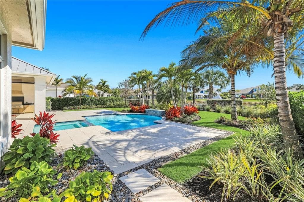 16716 Enclave CIR-50