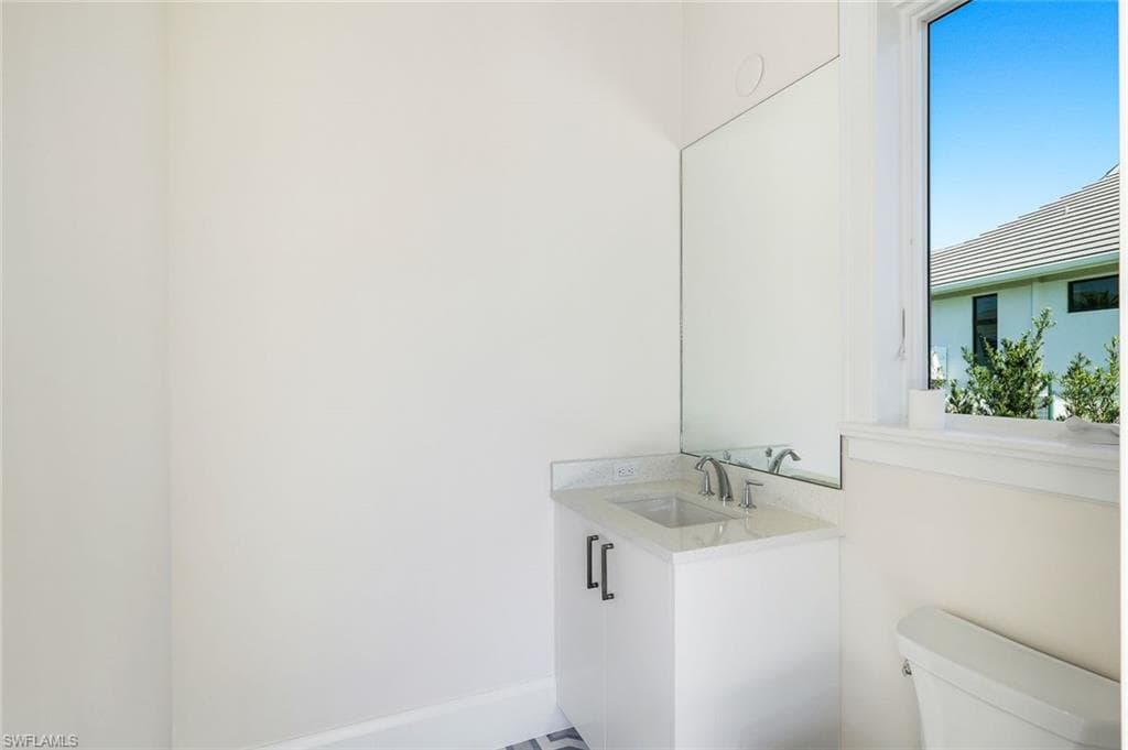 16716 Enclave CIR-44