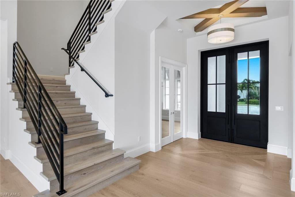16728 Enclave CIR-6