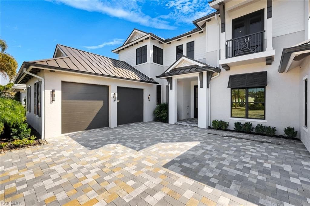 16728 Enclave CIR-4