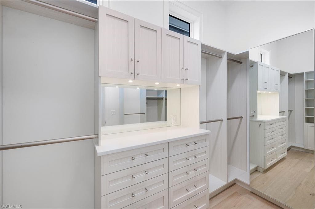 16728 Enclave CIR-20