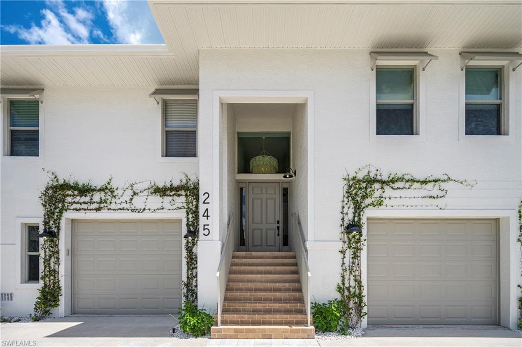 245 2nd ST-4