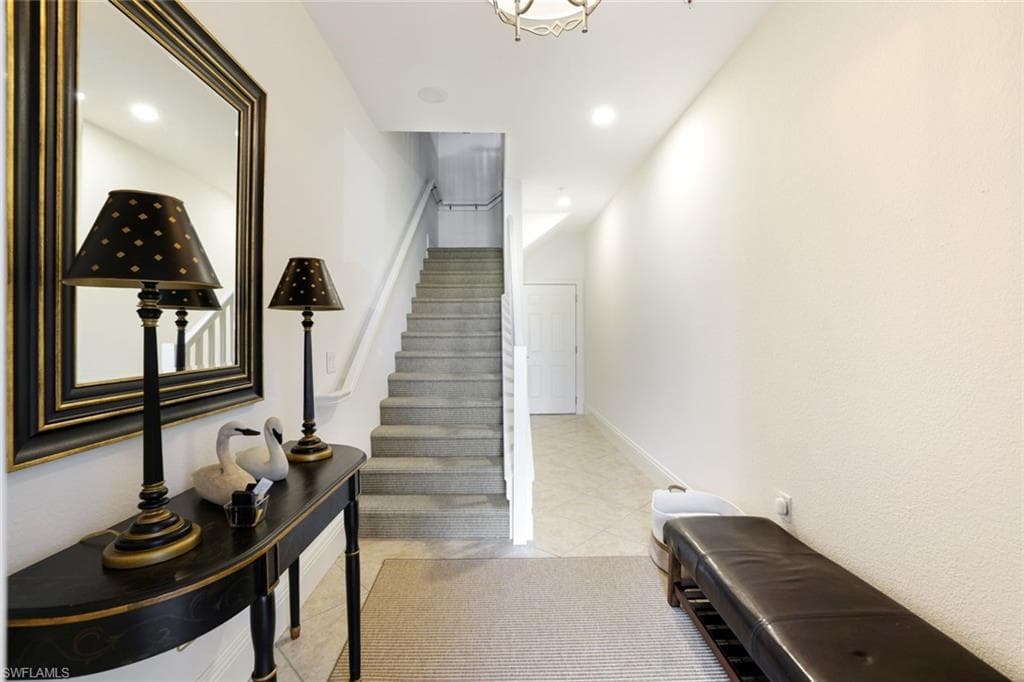 9072 Rialto ST 6302-2