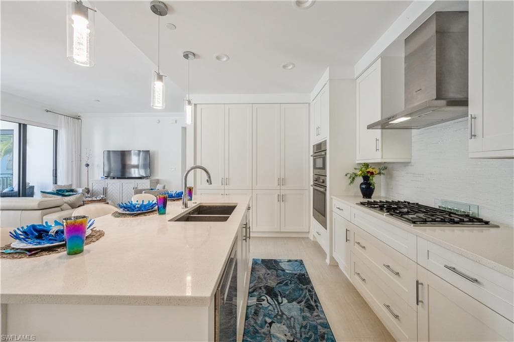 1135 3rd AVE S 304-12