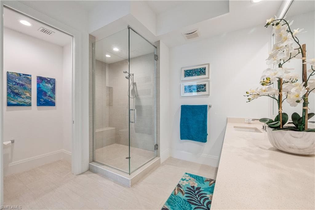 1135 3rd AVE S 304-26