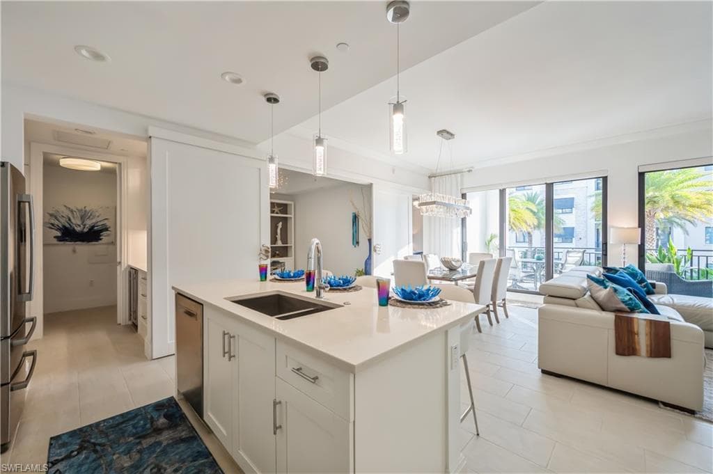 1135 3rd AVE S 304-11