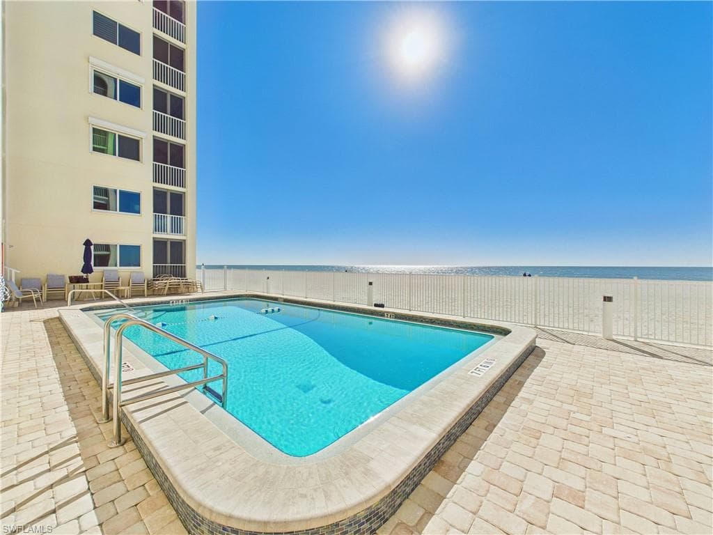 25870 Hickory BLVD 402-24