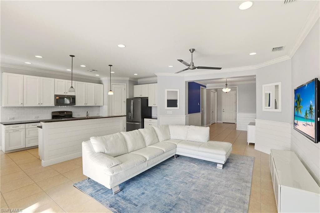 8554 Big Mangrove DR-8