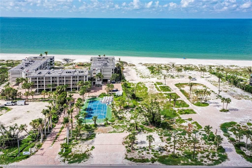 2807 W Gulf DR-9