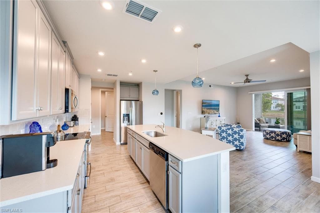 4607 Arboretum CIR 103-6