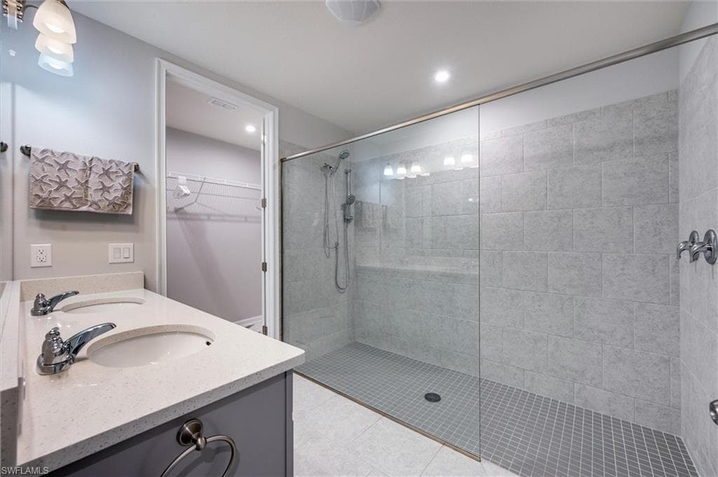 4607 Arboretum CIR 103-13